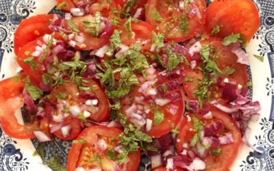 Simple & beautiful tomato salad