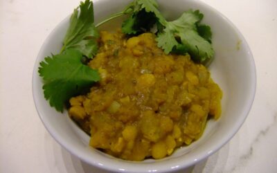 Yellow split pea dhal with tomatoes & apples