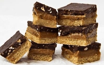 Healthier millionaire’s shortbread (no-bake caramel squares)
